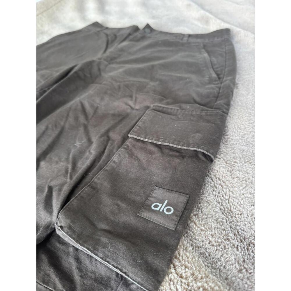 Alo Black Cargo Pants with Pockets
